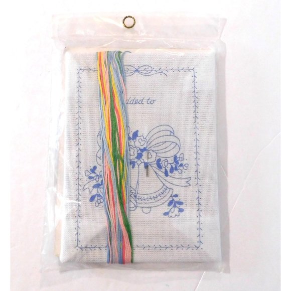 Sunset Wedding Bells Stitchery Kit #755 Customizable Dates Names 7.5 x 9.5 inch - Picture 4 of 4